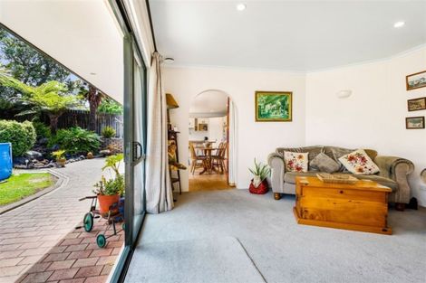 Photo of property in 24 Makiri Street, Helensville, 0800