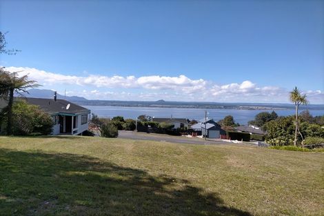 Photo of property in 102 Wakeman Road, Acacia Bay, Taupo, 3330