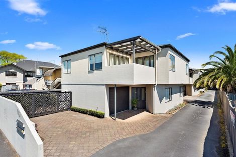 Photo of property in 4/1161 Victoria Street, Whitiora, Hamilton, 3200