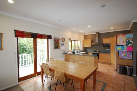 Photo of property in 38 Homewood Avenue, Karori, Wellington, 6012