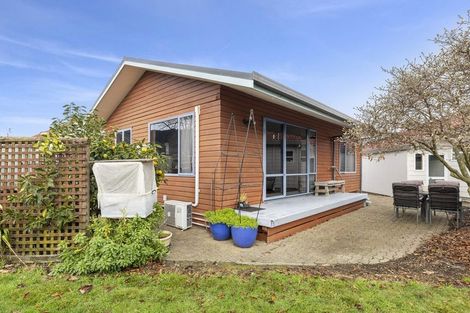 Photo of property in 21 Elmsdale Close, Richmond, 7020