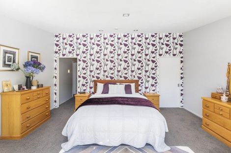 Photo of property in 2 Hemingway Place, Spencerville, Christchurch, 8083