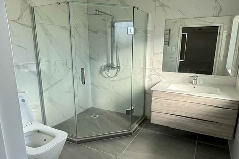 Photo of property in 74a Miller Road, Mangere Bridge, Auckland, 2022