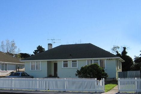 Photo of property in 7 Maire Street, Otaki, 5512