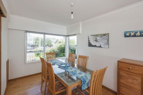 Photo of property in 305 Hibiscus Coast Highway, Orewa, 0931