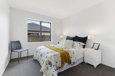 Photo of property in 16 Silver Beech Street, Takanini, 2110