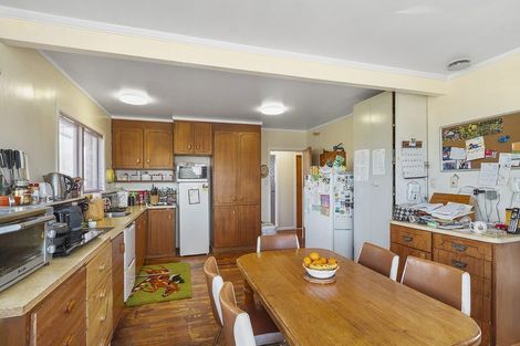 Photo of property in 24 Springfield Crescent, Enderley, Hamilton, 3214