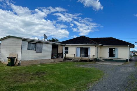 Photo of property in 16 Hall Avenue, Mangere, Auckland, 2022