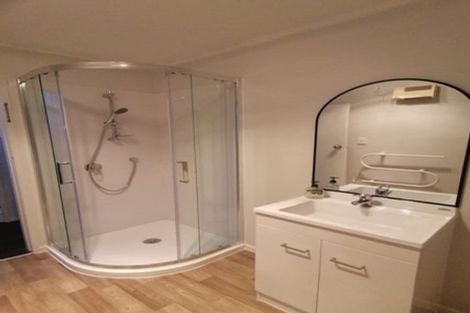 Photo of property in 384 Kahikatea Drive, Dinsdale, Hamilton, 3204