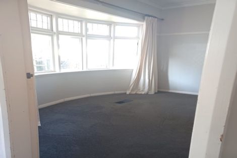Photo of property in 106 Brougham Street, Mount Victoria, Wellington, 6011