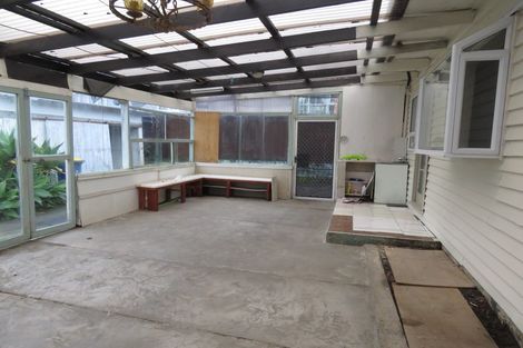 Photo of property in 53 Routley Drive, Glen Eden, Auckland, 0602