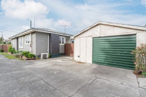 Photo of property in 130 Springs Road, Hornby, Christchurch, 8042