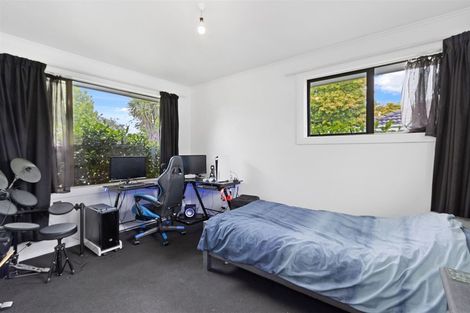 Photo of property in 8 Westburn Terrace, Burnside, Christchurch, 8041