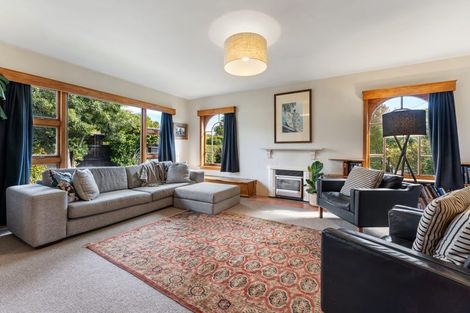 Photo of property in 11 Verran Place, Fendalton, Christchurch, 8052