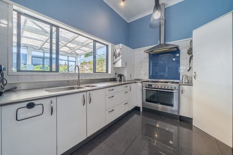 Photo of property in 55 Bristol Square, Hutt Central, Lower Hutt, 5010