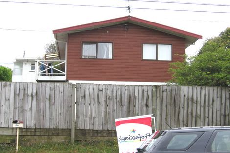 Photo of property in 1/17 Park Road, Glenfield, Auckland, 0629