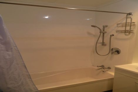 Photo of property in 11 Vincent Street, Waterloo, Lower Hutt, 5011
