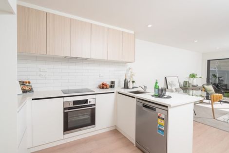 Photo of property in 68 Tukari Lane, Mangere Bridge, Auckland, 2022