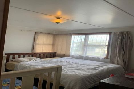 Photo of property in 17 Clearmont Crescent, Blagdon, New Plymouth, 4310