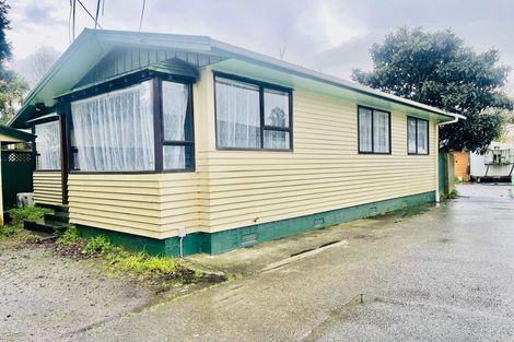 Photo of property in 11a Woodvale Road, Glen Eden, Auckland, 0602