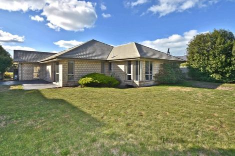 Photo of property in 29 Linkwater Way, Parklands, Christchurch, 8083