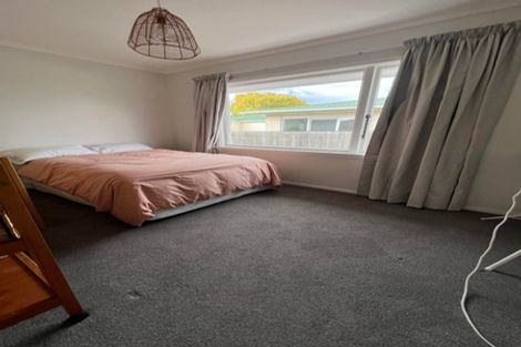 Photo of property in 69 Dunedin Street, Redwood, Christchurch, 8051