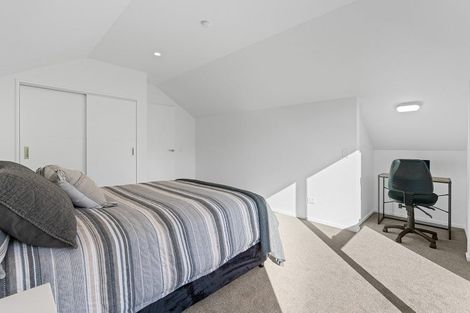 Photo of property in 22 Tapley Close, Halfway Bush, Dunedin, 9010