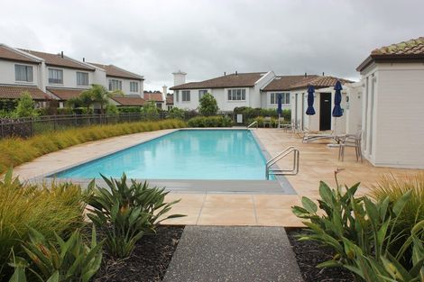 Photo of property in Point Ridge, 130/8f Gills Road, Albany Heights, Auckland, 0632