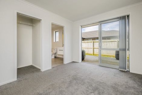 Photo of property in 17 Perla Road, Pukekohe, 2120