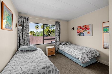 Photo of property in 6 Matthews Place, Taradale, Napier, 4112