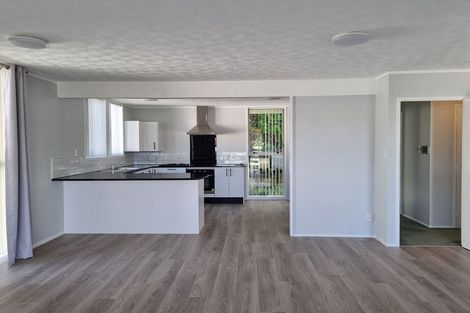 Photo of property in 9 Kerr Grove, Johnsonville, Wellington, 6037