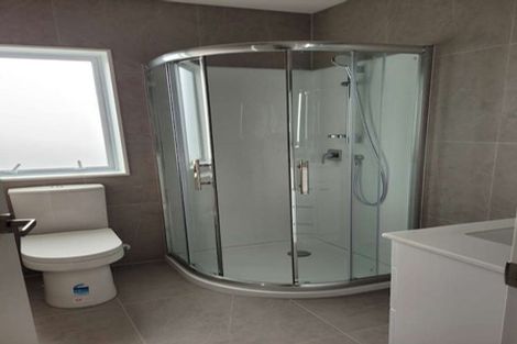 Photo of property in 14 Ware Place, Pakuranga Heights, Auckland, 2010