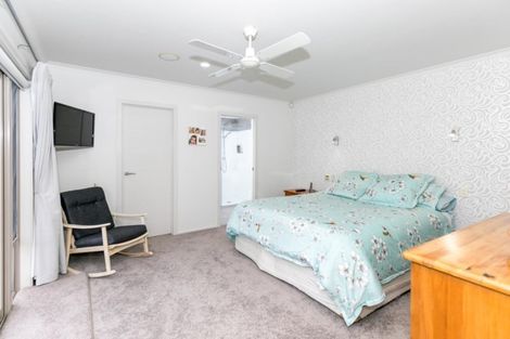 Photo of property in 2 Peninsula Point, Huntington, Hamilton, 3210