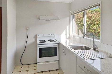 Photo of property in 7 Oldham Way, Crofton Downs, Wellington, 6035