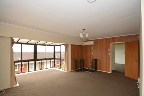 Photo of property in 1/20 Anne Road, Hillcrest, Auckland, 0627