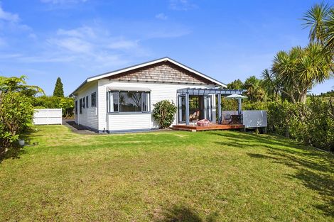 Photo of property in 376 Tukapa Street, Hurdon, New Plymouth, 4310