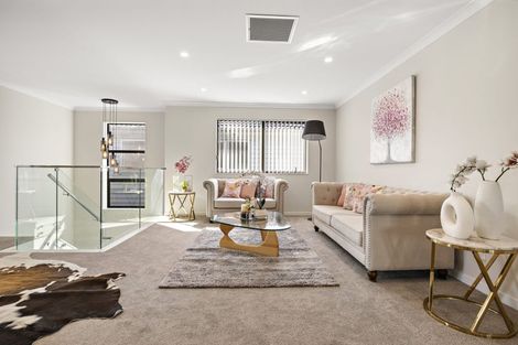 Photo of property in 30 Hikuawa Road, Flat Bush, Auckland, 2019