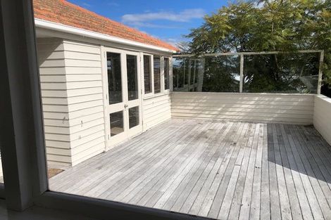 Photo of property in 5 Ringwood Street, Torbay, Auckland, 0630
