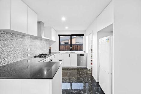 Photo of property in 5 Atap Place, Northwood, Christchurch, 8051