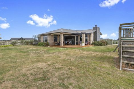 Photo of property in 20 Larlin Drive, Hawera, 4675
