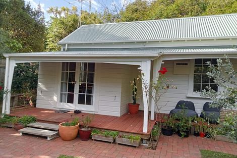 Photo of property in 4 Paremata Drive, Paremata, Porirua, 5024