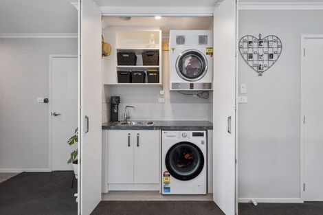 Photo of property in 8 Mary Place, Pyes Pa, Tauranga, 3112