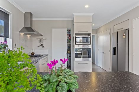 Photo of property in 12 Peak Crescent, Kaiapoi, 7630