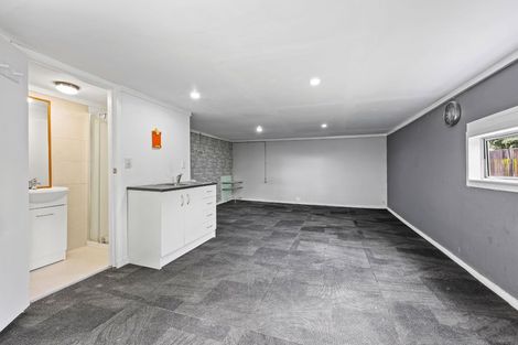 Photo of property in 4 Kamulla Court, Conifer Grove, Takanini, 2112