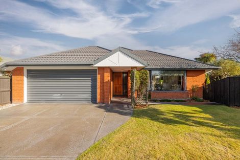 Photo of property in 8 Mull Place, Broomfield, Christchurch, 8042
