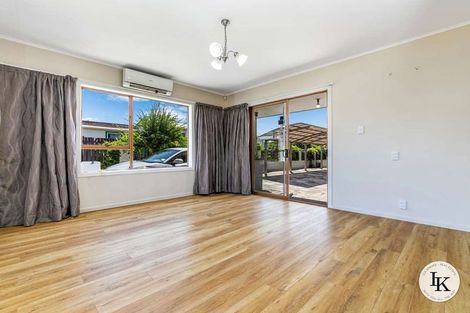 Photo of property in 287 Great South Road, Manurewa, Auckland, 2102