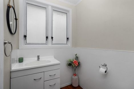 Photo of property in 19 Cureton Street, Morrinsville, 3300