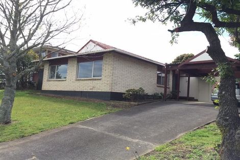 Photo of property in 34 Priestley Drive, Bucklands Beach, Auckland, 2014