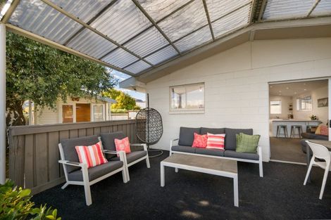 Photo of property in 82 Molyneux Avenue, Cromwell, 9310