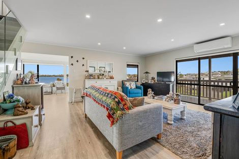Photo of property in 44b Tamatea Drive, Snells Beach, 0920